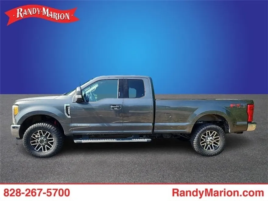 2017 Ford F-350 photo 1