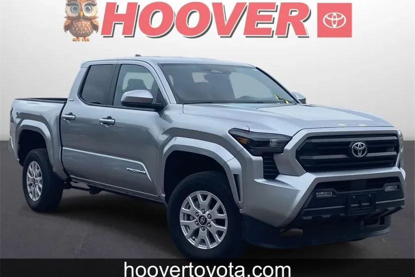 2024 Toyota Tacoma SR5 photo 1