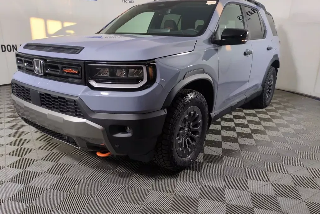 2026 Honda Passport TrailSport photo 1