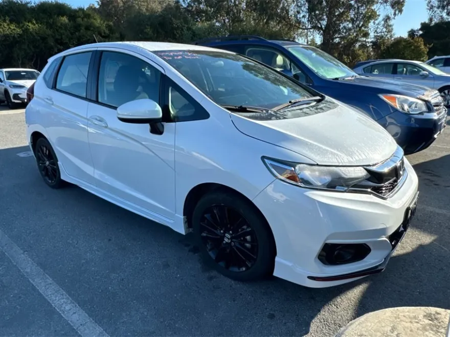 2018 Honda Fit Sport photo 1