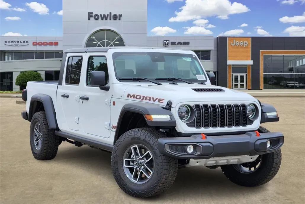 2025 Jeep Gladiator Mojave photo 1