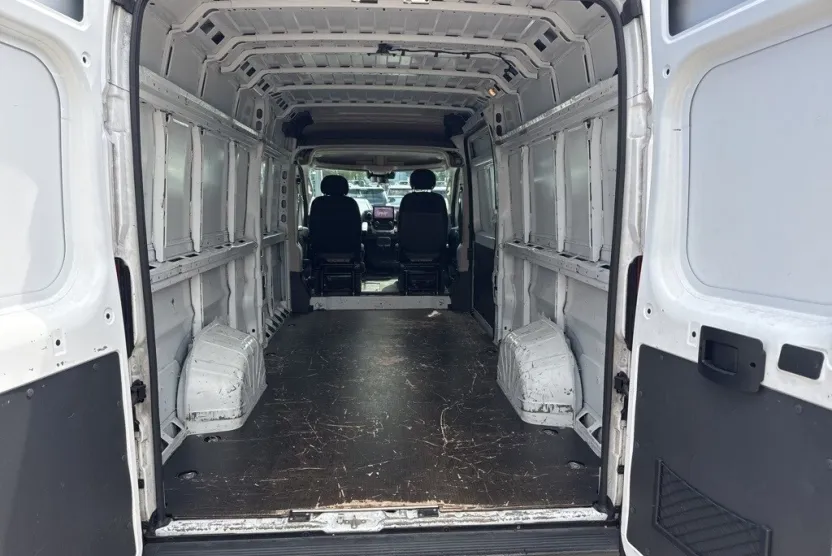 2022 Ram ProMaster 3500 Cargo Van photo 1