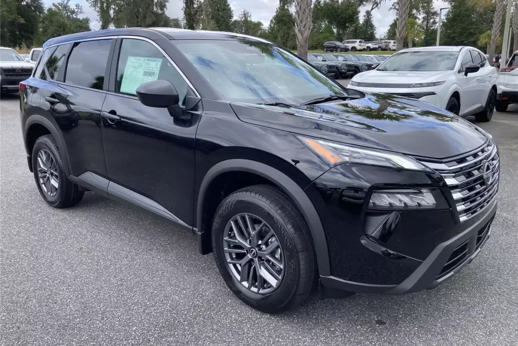 2026 Nissan Rogue S photo 1