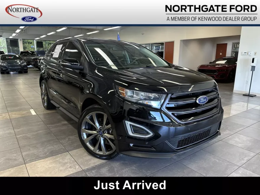 2018 Ford Edge Sport photo 1