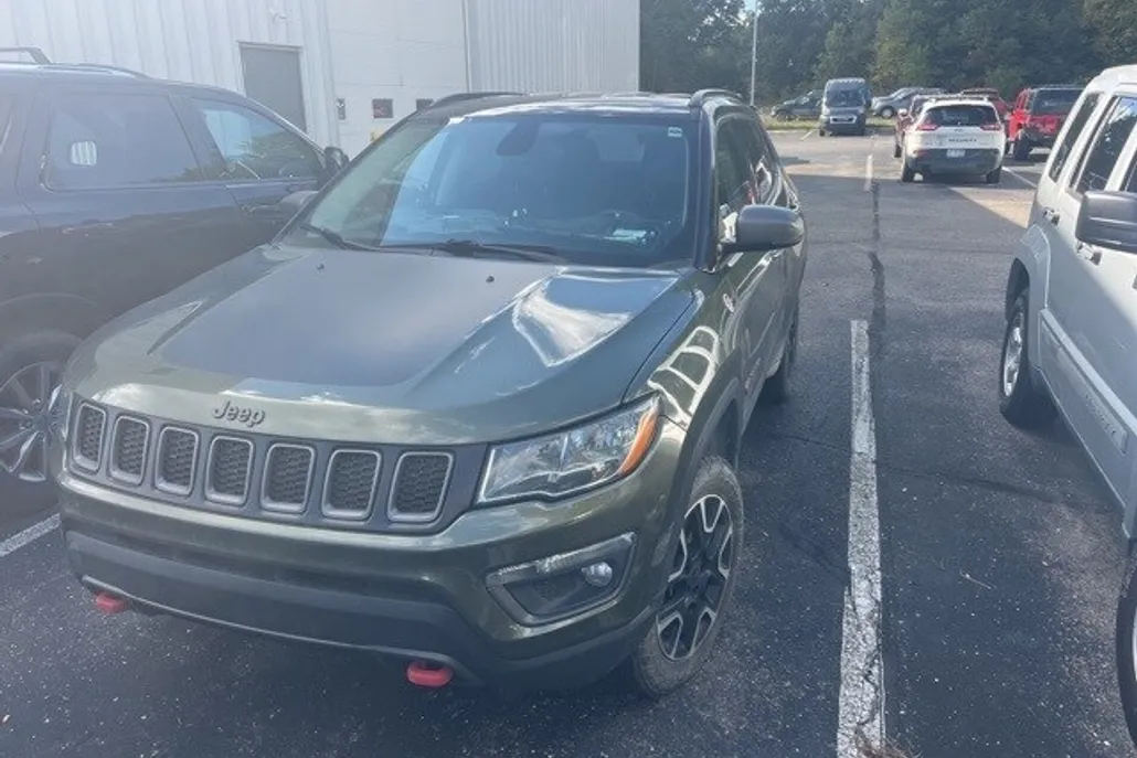 2020 Jeep Compass Trailhawk photo 1