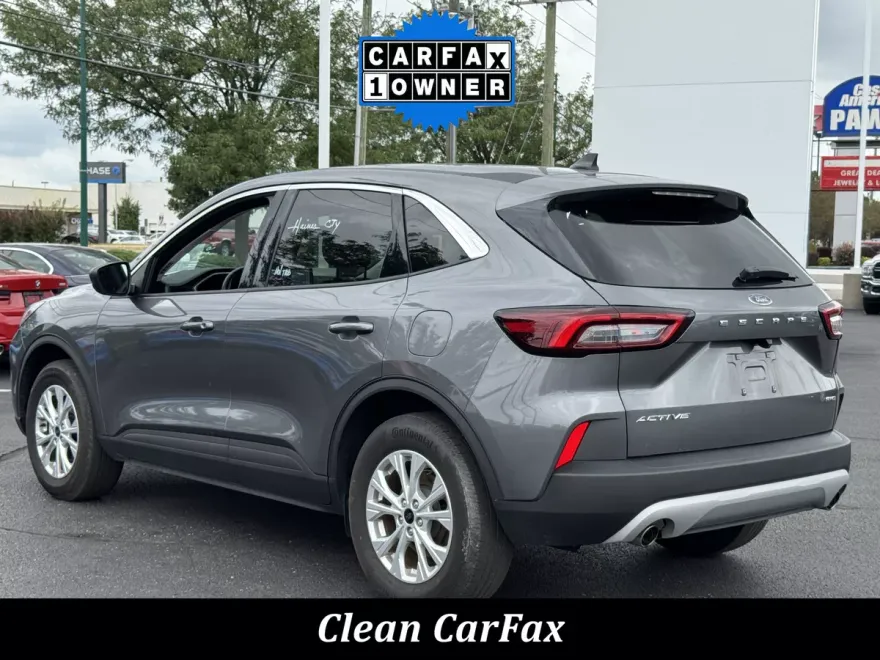 2024 Ford Escape Active photo 1