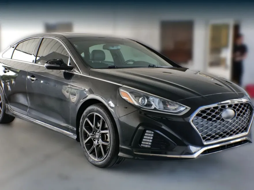 2018 Hyundai Sonata Sport 2.0T photo 1