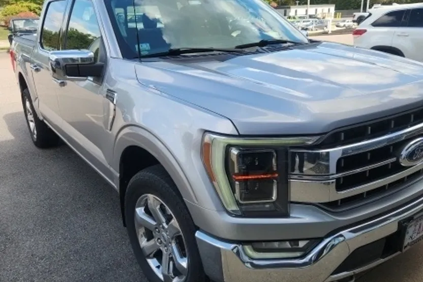 2021 Ford F-150 Lariat photo 1