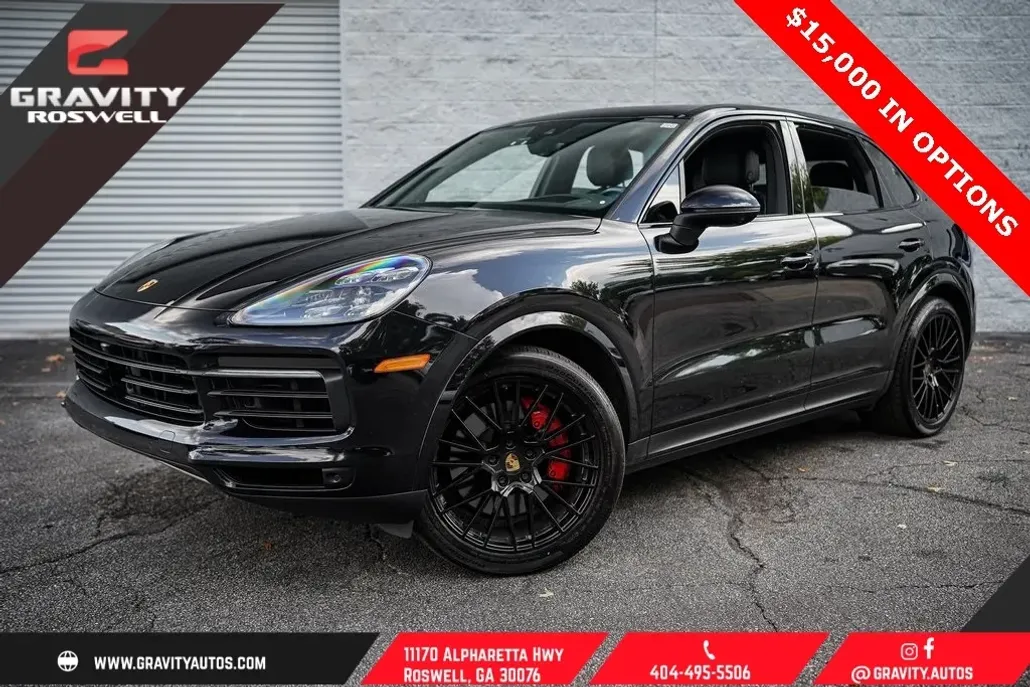 2020 Porsche Cayenne S photo 1