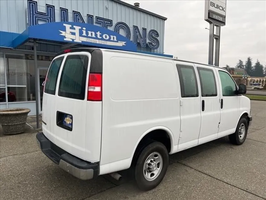 2019 Chevrolet Express Cargo 2500 Base photo 1