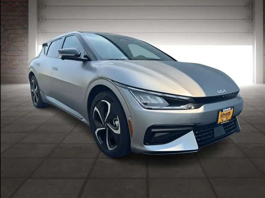 2024 Kia EV6 GT-Line photo 1