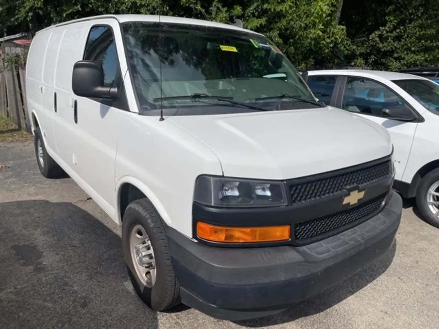 2018 Chevrolet Express 2500 Work Van photo 1