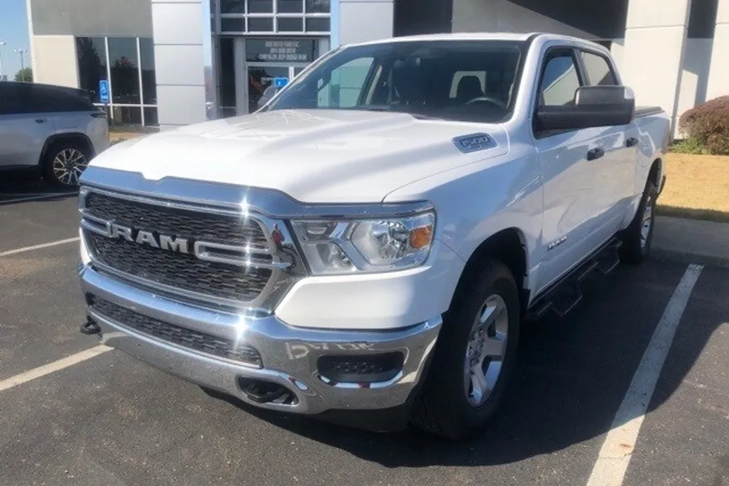 2019 Ram 1500 Tradesman photo 1