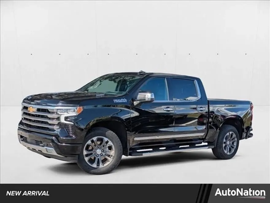 2024 Chevrolet Silverado 1500 High Country photo 1