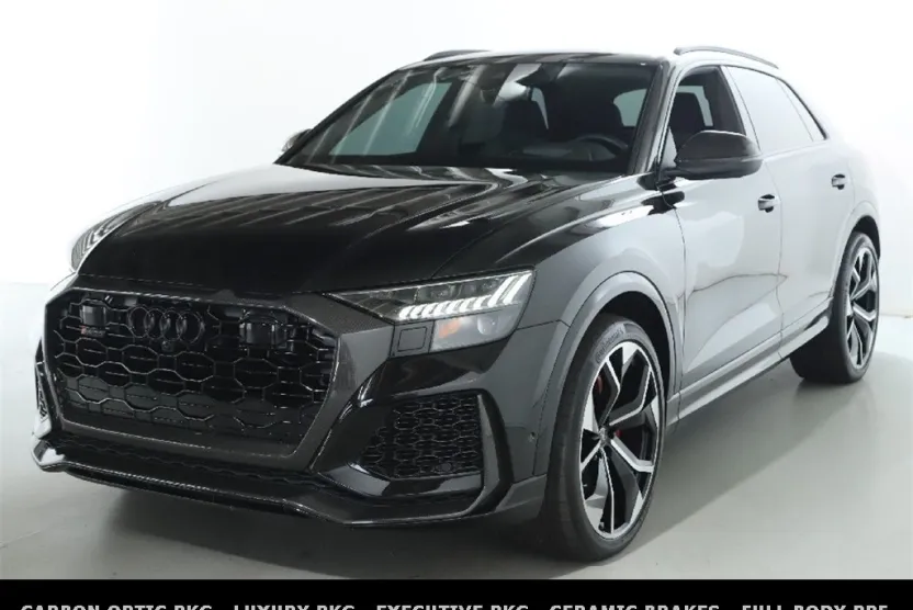 2022 Audi RS Q8 photo 1