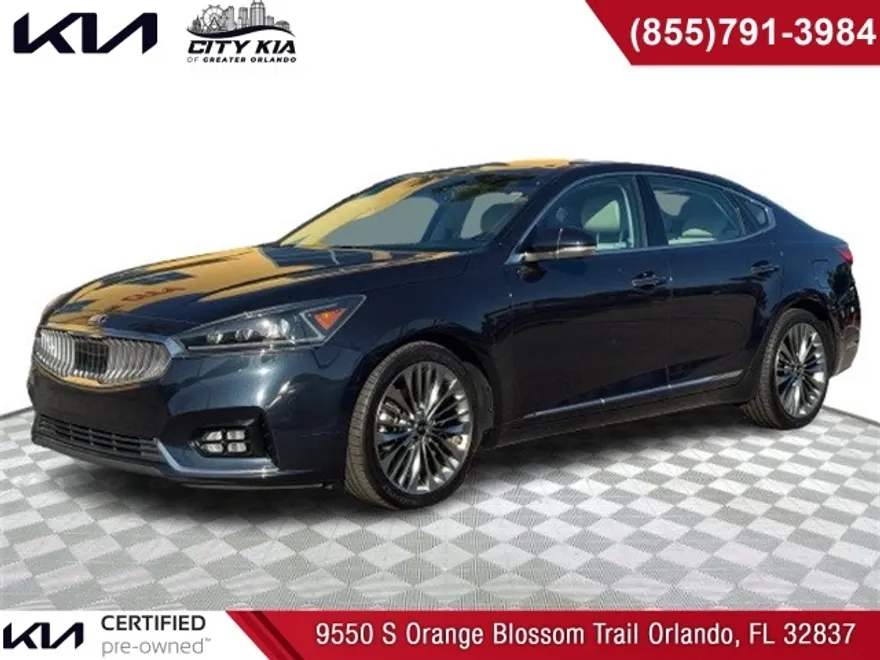 2019 Kia Cadenza Limited photo 1