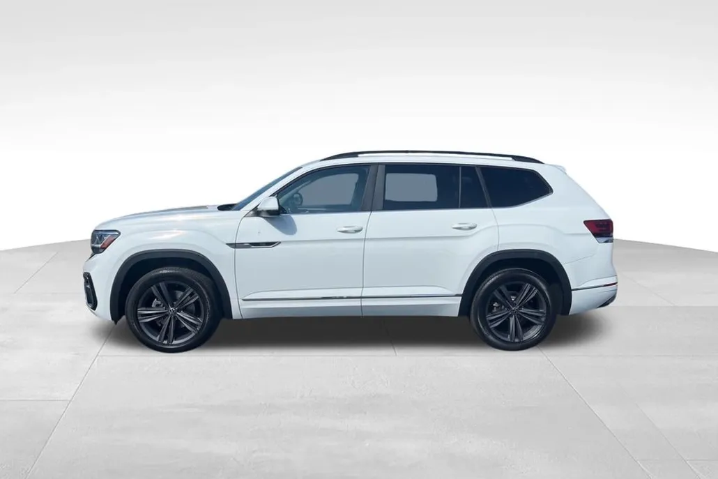 2021 Volkswagen Atlas V6 SE Technology R-Line photo 1