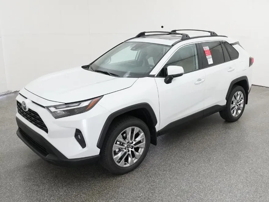 2025 Toyota RAV4 XLE Premium photo 1
