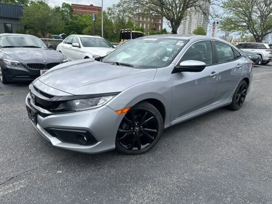 2019 Honda Civic Sport photo 1
