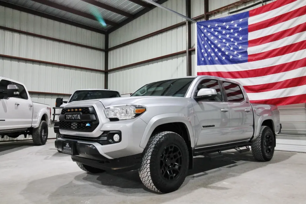 2021 Toyota Tacoma SR5 photo 1