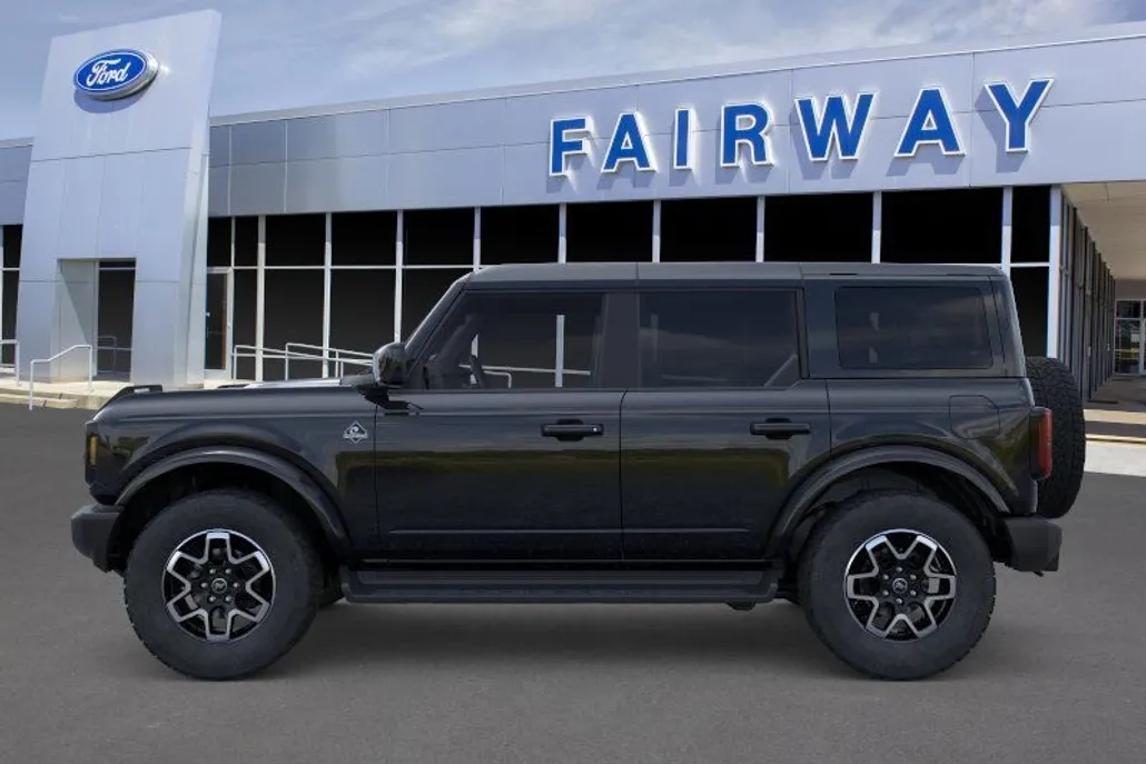 2025 Ford Bronco Outer Banks photo 1