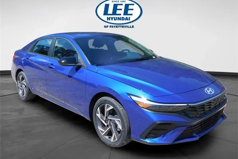2025 Hyundai Elantra Hybrid SEL Sport photo 1