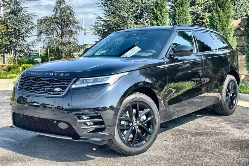 2025 Land Rover Range Rover Velar SE photo 1