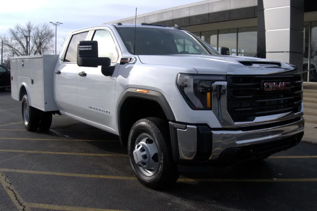 2025 Gmc Sierra 3500 HD Pro photo 1