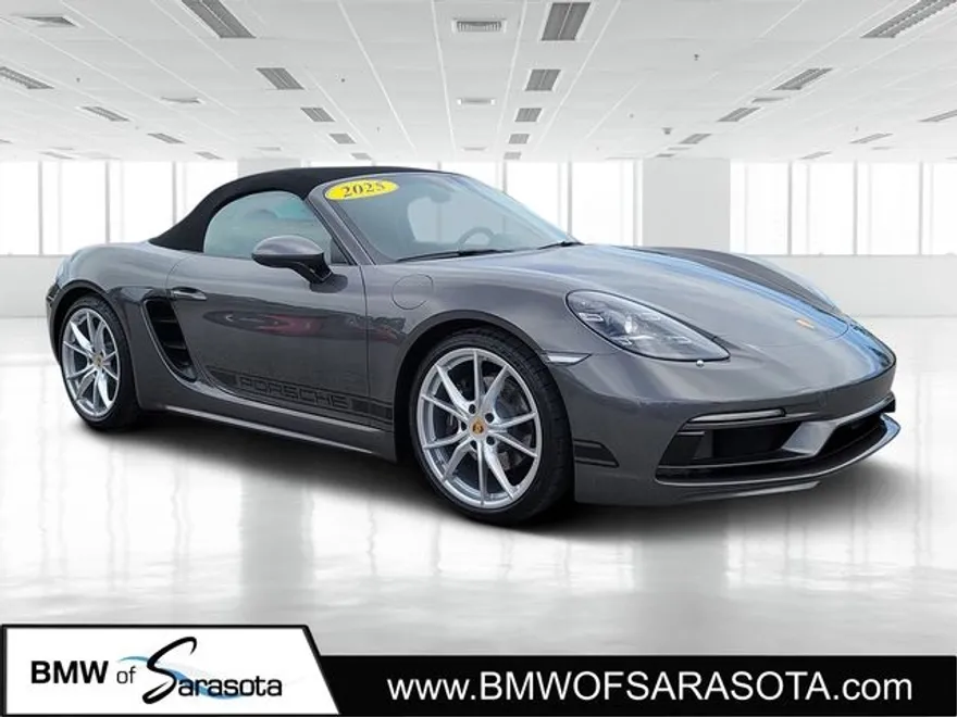 2025 Porsche Boxster photo 1