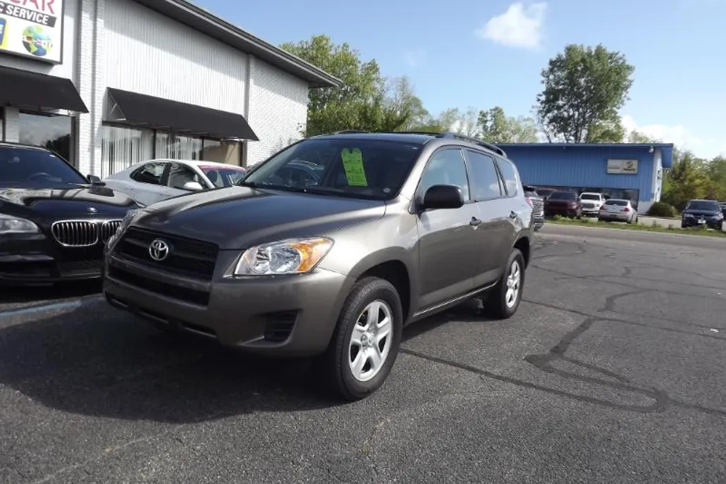 2012 Toyota RAV4 photo 1