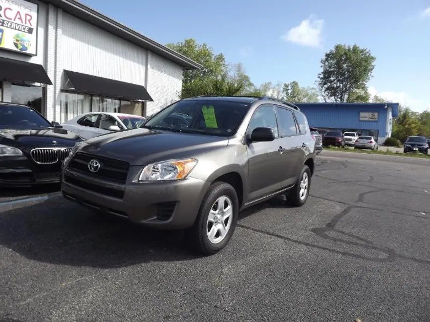 2012 Toyota RAV4 photo 1