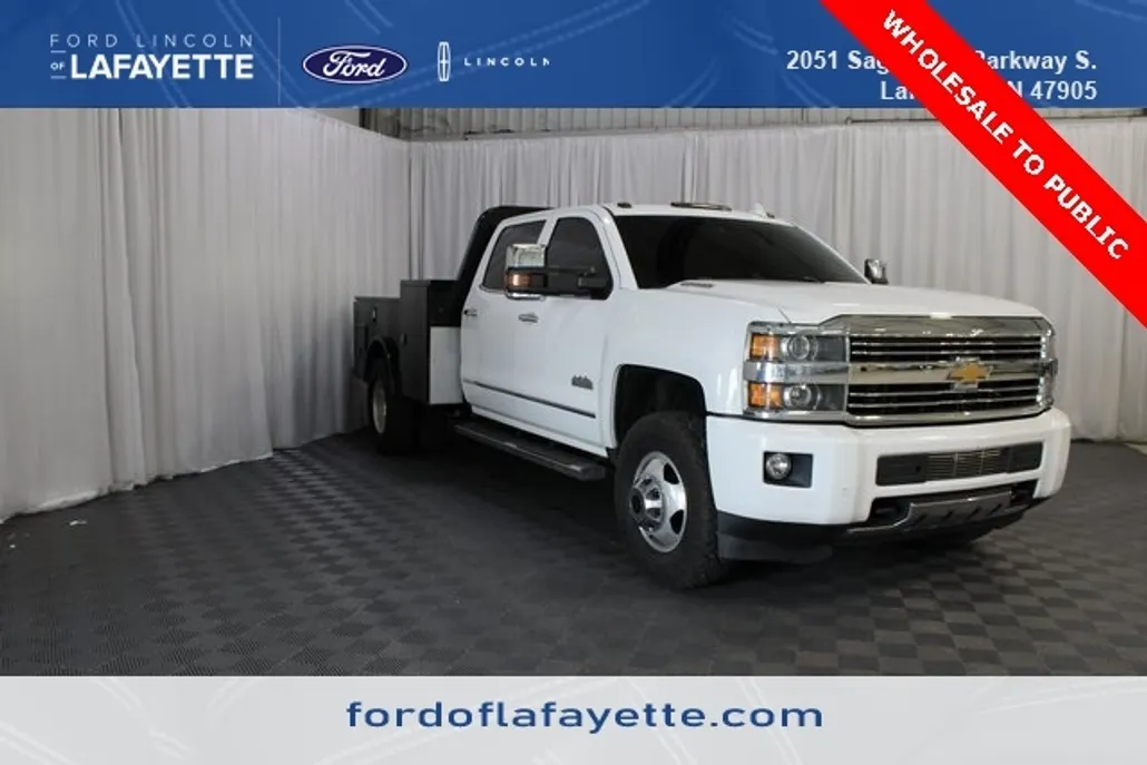 2015 Chevrolet Silverado 3500HD High Country photo 1