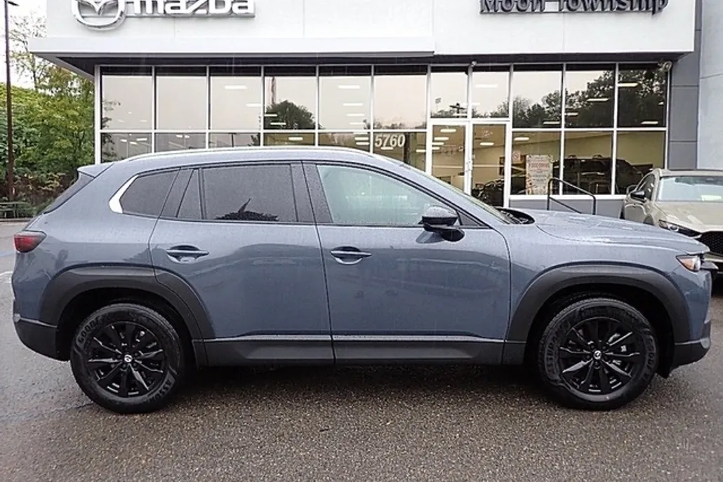 2025 Mazda CX-50 2.5 S Premium photo 1