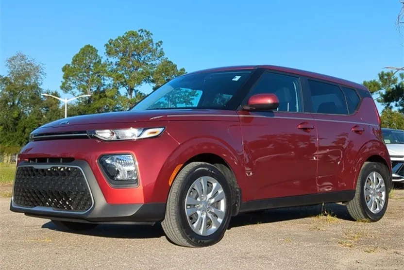 2021 Kia Soul LX photo 1