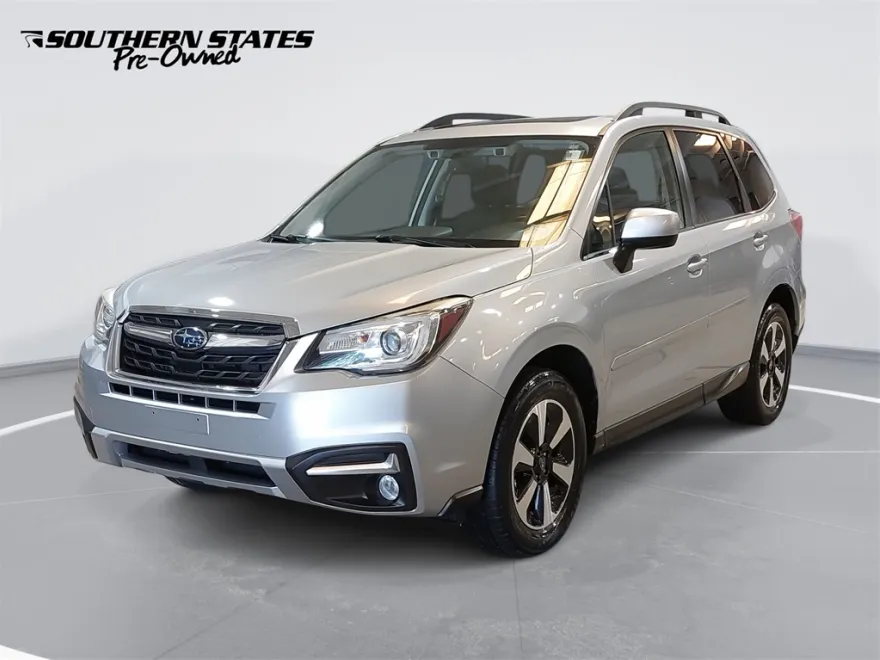 2017 Subaru Forester 2.5i Limited photo 2