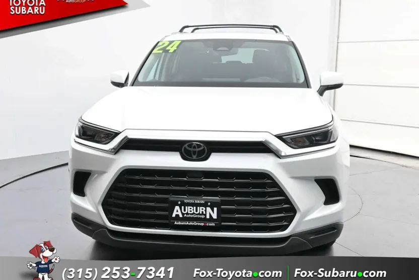 2024 Toyota Grand Highlander XLE photo 1
