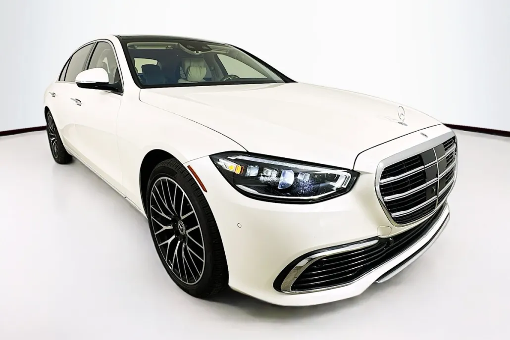 2021 Mercedes Benz S photo 1