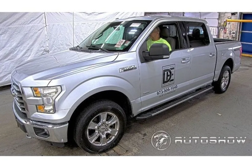 2016 Ford F-150 XLT photo 1
