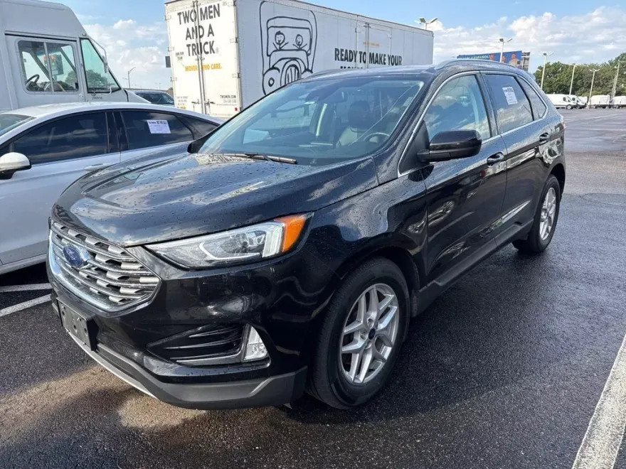 2021 Ford Edge SEL photo 1