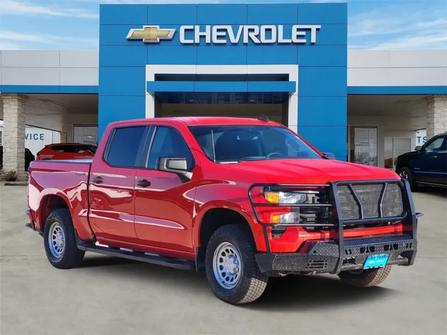 2023 Chevrolet Silverado 1500 Custom photo 1
