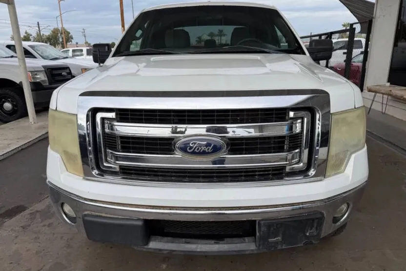 2013 Ford F-150 XLT photo 1