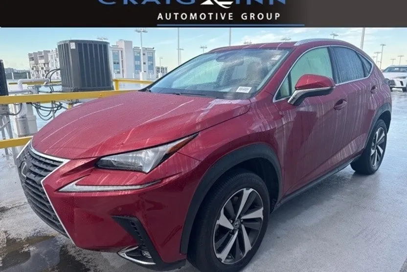 2021 Lexus NX 300 photo 1