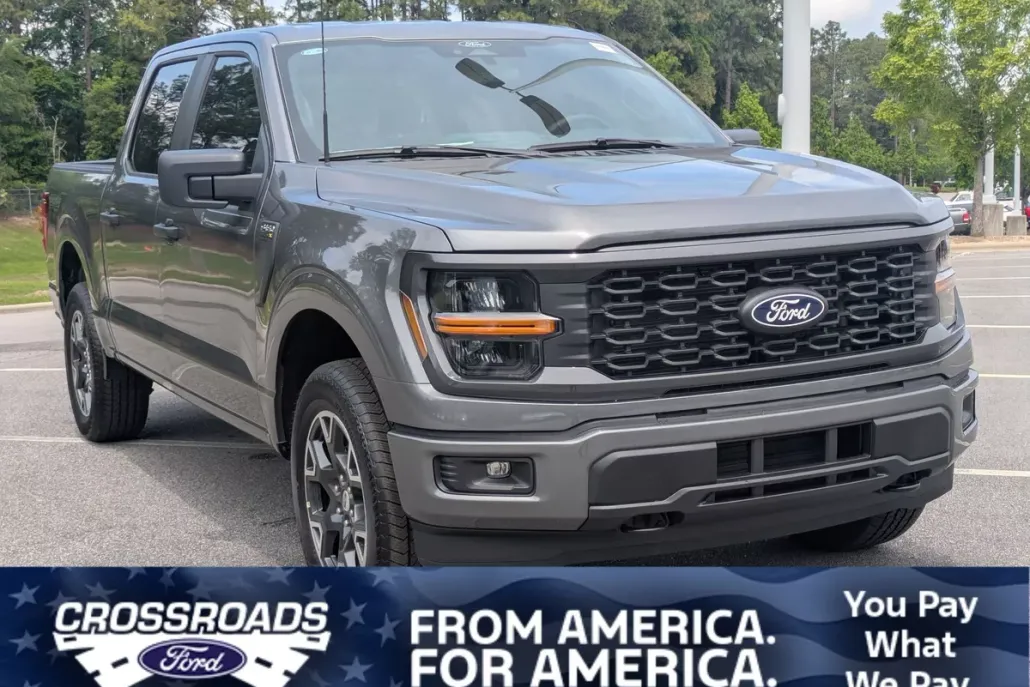 2025 Ford F-150 STX photo 1