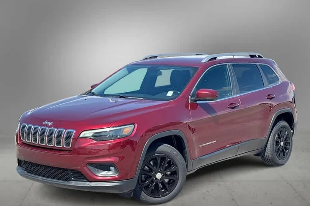 2019 Jeep Cherokee Latitude photo 1