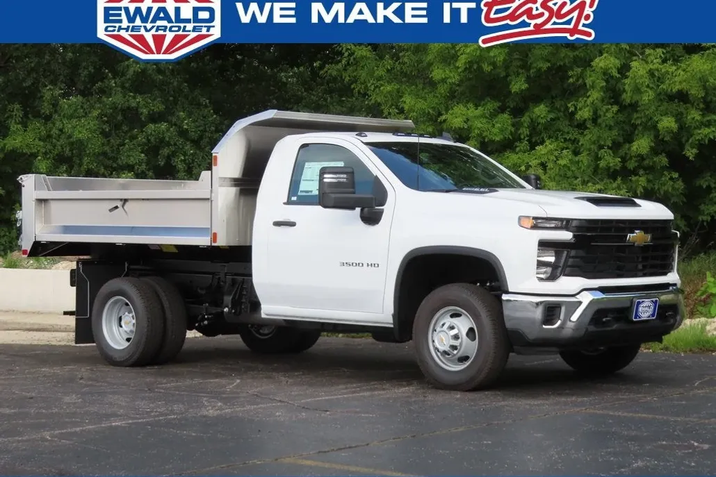 2025 Chevrolet Silverado 3500HD Work Truck photo 1