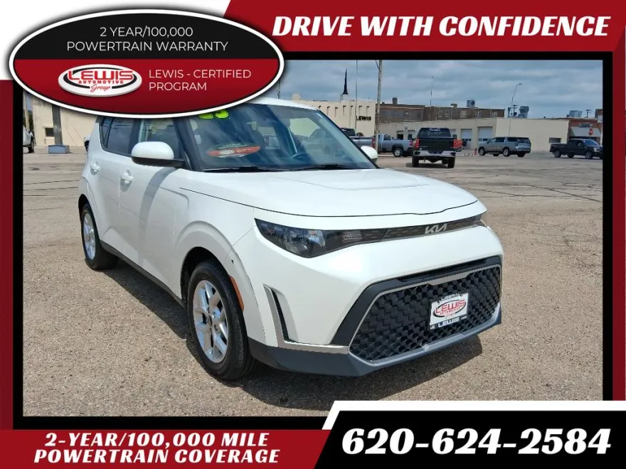 2023 Kia Soul LX photo 1