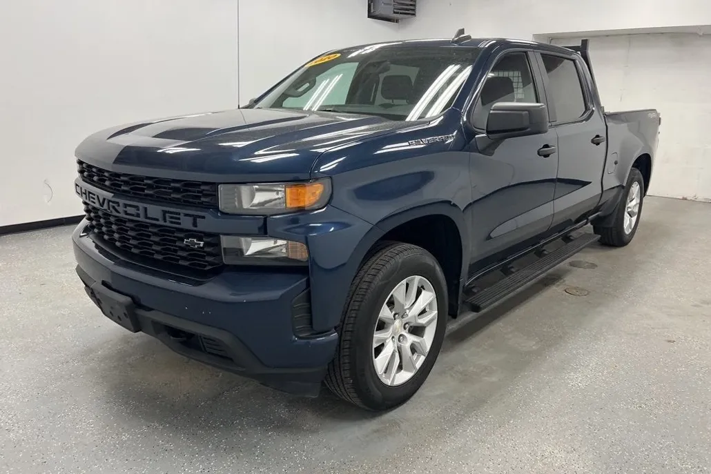 2020 Chevrolet Silverado 1500 Custom photo 1