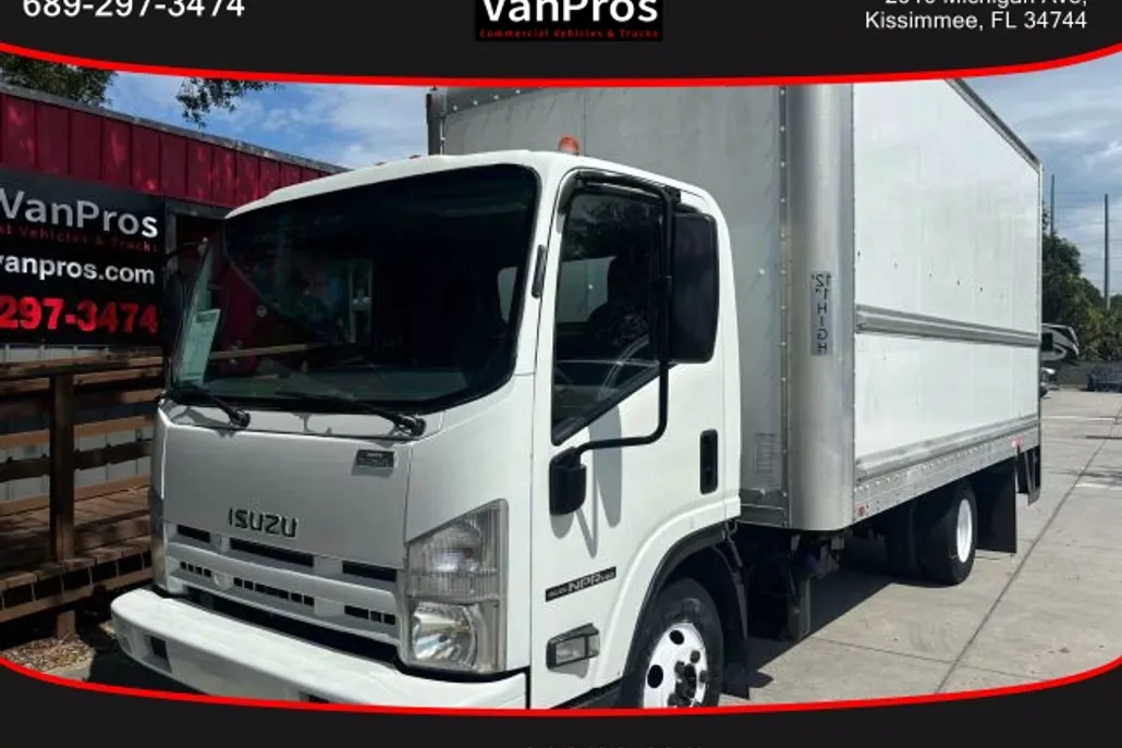 2012 Isuzu NPR photo 1