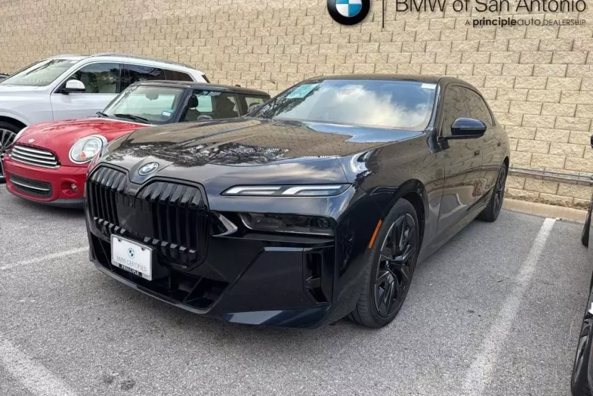 2024 Bmw i7 xDrive60 photo 1
