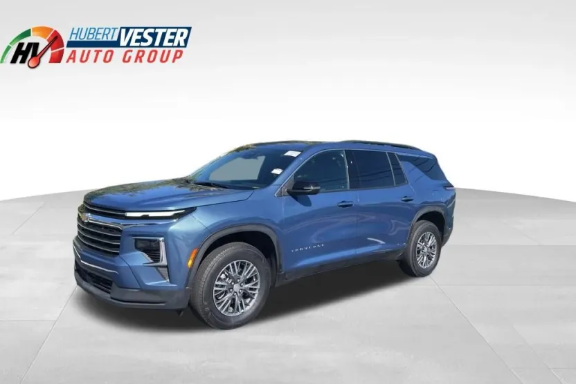 2025 Chevrolet Traverse photo 1